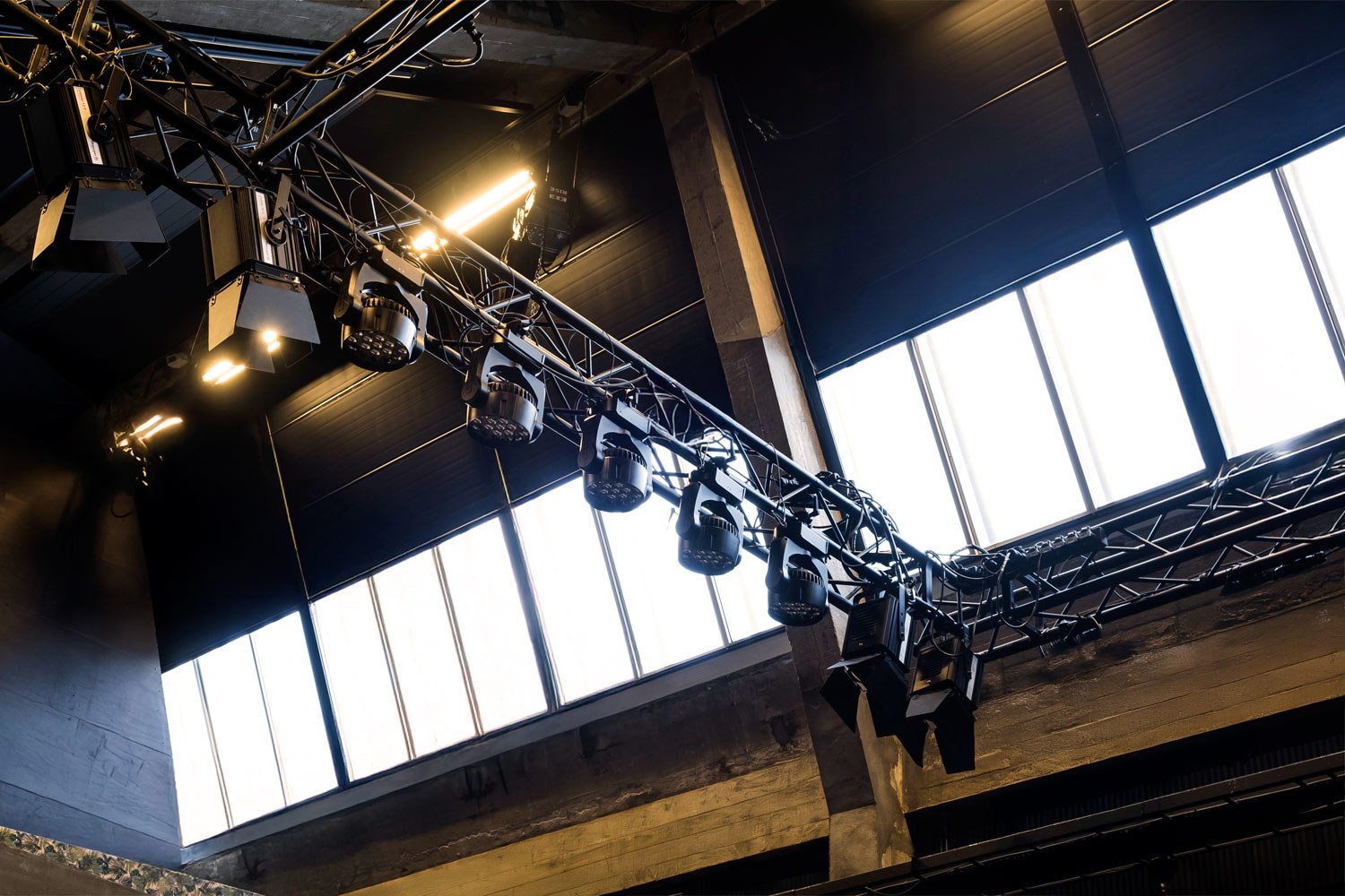 Ovenlysmørklægning